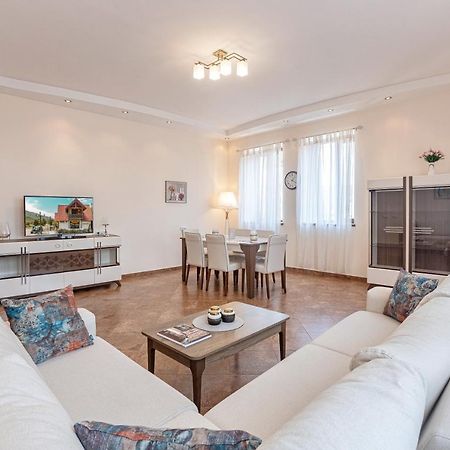 Stay Inn Apartments On Amiryan 4-6 Erevan Exterior foto
