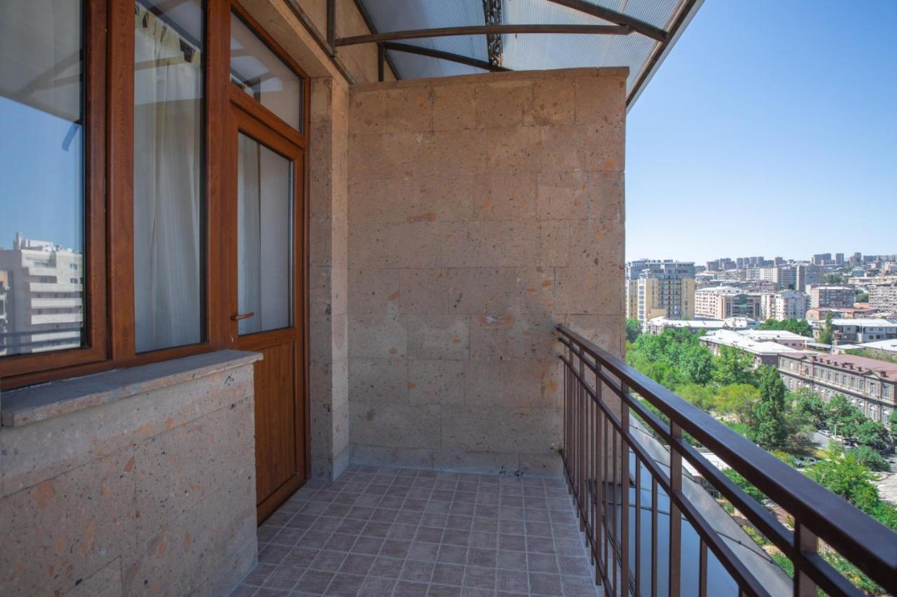 Stay Inn Apartments On Amiryan 4-6 Erevan Exterior foto