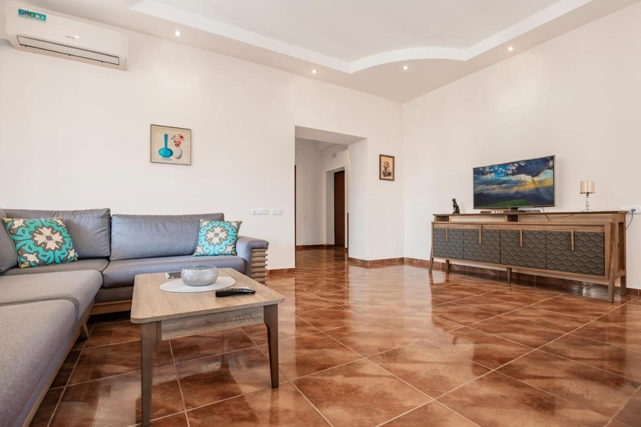 Stay Inn Apartments On Amiryan 4-6 Erevan Exterior foto