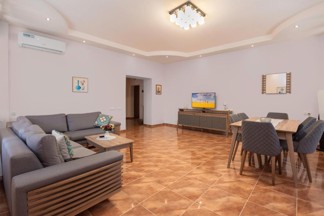 Stay Inn Apartments On Amiryan 4-6 Erevan Exterior foto