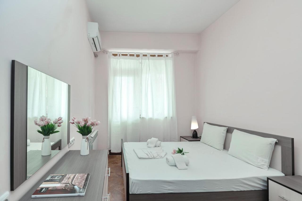 Stay Inn Apartments On Amiryan 4-6 Erevan Exterior foto