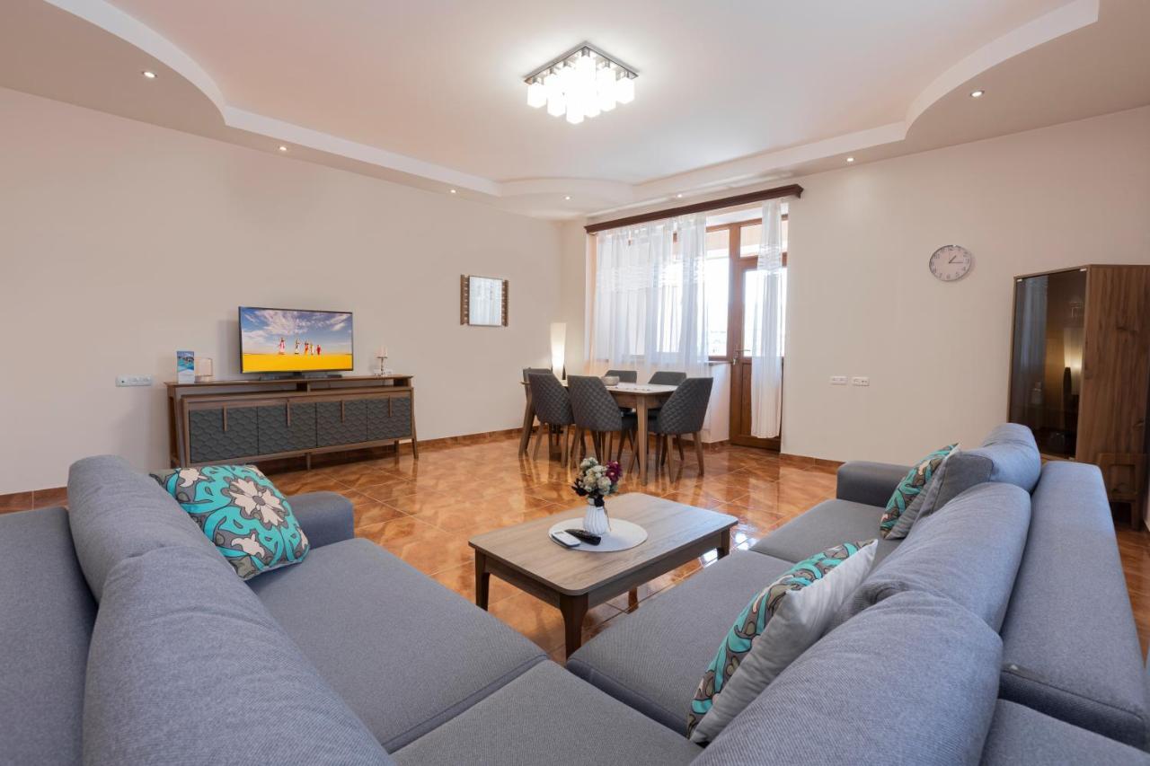 Stay Inn Apartments On Amiryan 4-6 Erevan Exterior foto